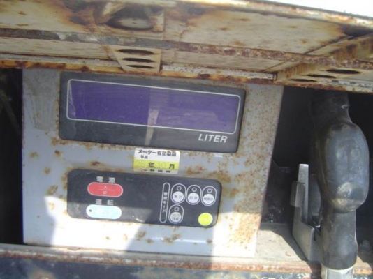 แท็งค์น้ำมันอลูมีเนียม2,000 ลิตร พร้อมหัวจ่าย  มิเตอร์ดิจิตอล 24V.