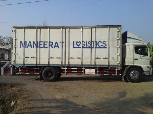 ขายรถบรรทุกหกล้อฮิโน่ ยาว 7.20 เม็ตตู้แห้ง10 ไม่มีเสากลางเดคก้าปี 48 ลิฟท์ท้าย