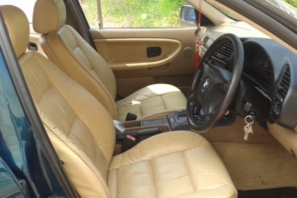 ขายBMW 318IA โฉม นกแก้ว E36 ปี2000 เกียร์ออโต้ ติดแก๊ส LPGลงเล่มแล้วขี่ดีมากวิ่งน้อย