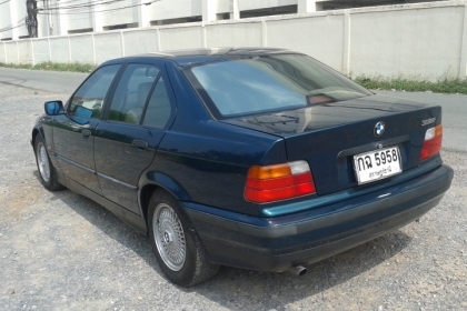 ขายBMW 318IA โฉม นกแก้ว E36 ปี2000 เกียร์ออโต้ ติดแก๊ส LPGลงเล่มแล้วขี่ดีมากวิ่งน้อย