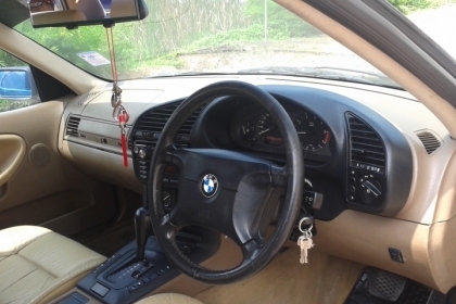 ขายBMW 318IA โฉม นกแก้ว E36 ปี2000 เกียร์ออโต้ ติดแก๊ส LPGลงเล่มแล้วขี่ดีมากวิ่งน้อย