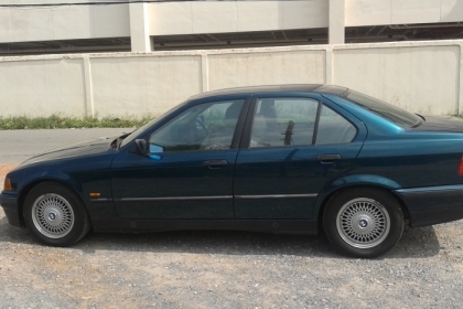 ขายBMW 318IA โฉม นกแก้ว E36 ปี2000 เกียร์ออโต้ ติดแก๊ส LPGลงเล่มแล้วขี่ดีมากวิ่งน้อย