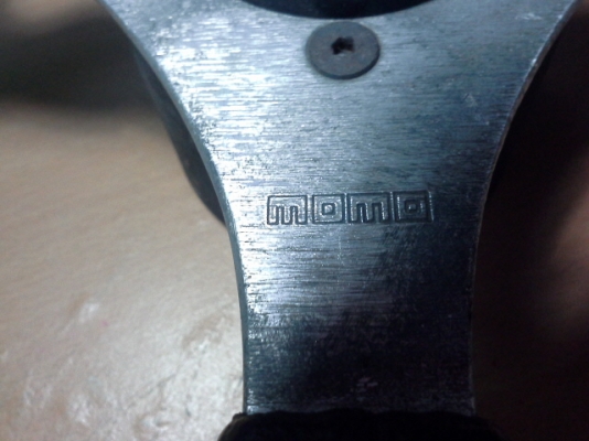 ขายพวงมาลัยmomoสวยมากคร้าบหนังไม่มีฉีกขาด500