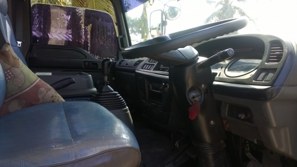 6ล้อดั้ม ปี*51 ยาง1000-20 ISUZU FTR33F 2 4 ยูโร2 แม็คโหลด ไมล์180000....มือเดียว 6ล้อดั้ม ปี*51 ยาง1000-20 ISUZU FTR33F 2 4 ยูโร2 แม็คโหลด ไมล์180000....มือเดียว