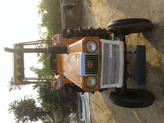 ขายรถไถL2202ข้างขาวสภาพสวยพร้อมใช้สภาพเดิมๆ