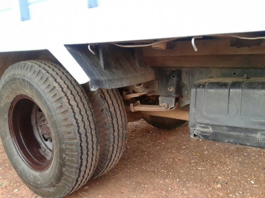 Isuzu NKR รถห้างแท้ ปี 46 ยาว 4.5 เมตร คอกสูงพืชไร่ พร้อมใช้ครับ