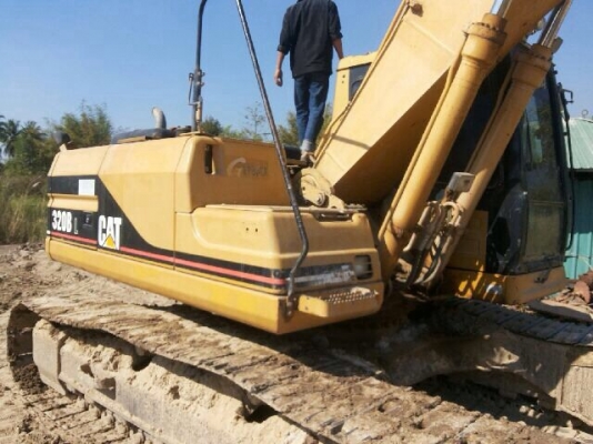 ขายด่วน!!!CAT 320B สภาพสวย พร้อมใช้งานค่ะ ขายด่วน!!!CAT 320B สภาพสวย พร้อมใช้งานค่ะ