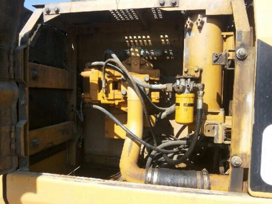 ขายด่วน!!!CAT 320B สภาพสวย พร้อมใช้งานค่ะ ขายด่วน!!!CAT 320B สภาพสวย พร้อมใช้งานค่ะ