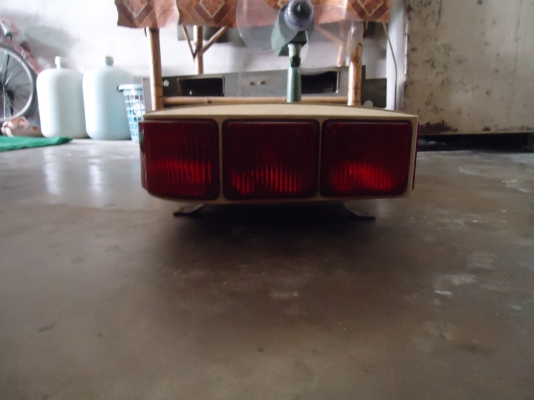 ต้องการขายไฟไซเรน