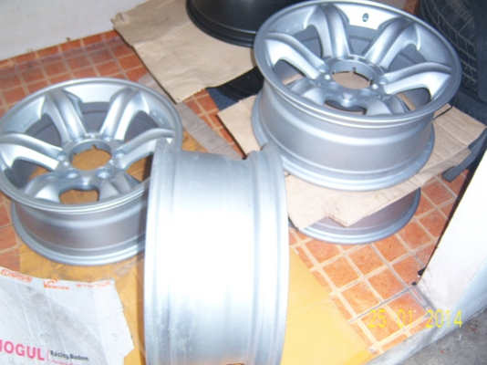 แม็กเล็บเยี่ยว