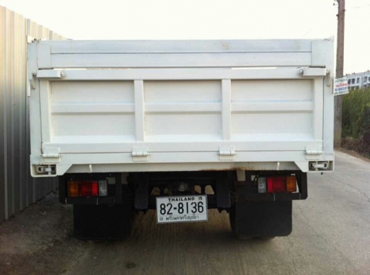 ขาย 6 ล้อ ดั้ม HINO 195 แรง เครื่อง HO7C