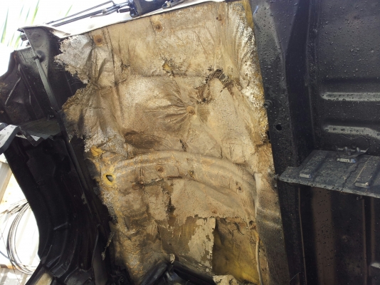 ขาย 6 ล้อ ดั้ม HINO 195 แรง เครื่อง HO7C