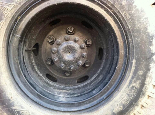 ขาย 6 ล้อ ดั้ม HINO 195 แรง เครื่อง HO7C