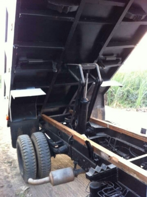 ขาย 6 ล้อ ดั้ม HINO 195 แรง เครื่อง HO7C