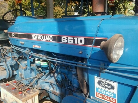 ขายรถไถฟอร์ดไม่มีทะเบียน 6610 เสื้อลายเพลาเดียว ราคา 305000