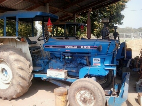 ขายรถไถฟอร์ดไม่มีทะเบียน 6610 เสื้อลายเพลาเดียว ราคา 305000