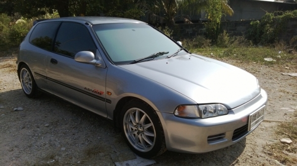 Civic 3dr. สวยๆ