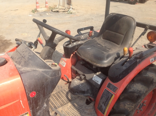 KUBOTA B2420 ใบมีดดันดินหน้า ชั่วโมงน้อยสุดๆ KUBOTA B2420 ใบมีดดันดินหน้า ชั่วโมงน้อยสุดๆ