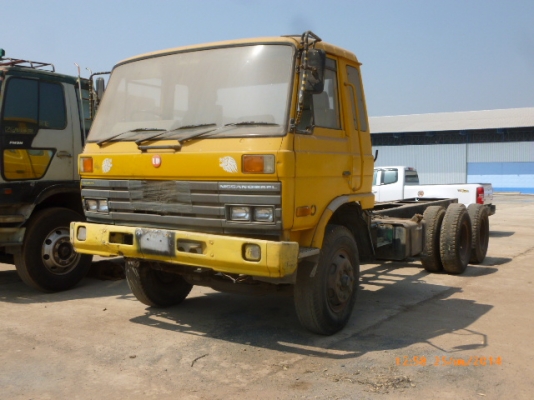 แสงฟ้าเต้นรถ////ขาย10ล้อNISSAN-UD-CDA12M 177แรง ยาว6.10เมตร