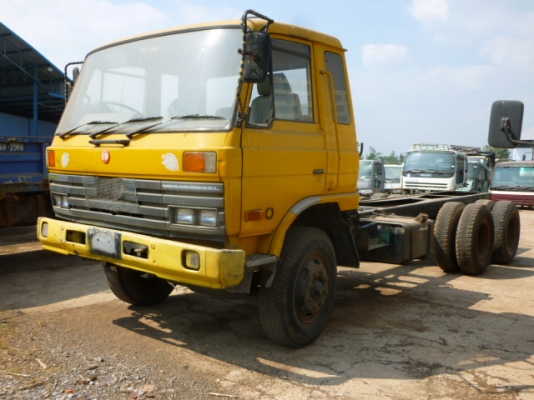 แสงฟ้าเต้นรถ////ขาย10ล้อNISSAN-UD-CDA12M 177แรง ยาว6.10เมตร