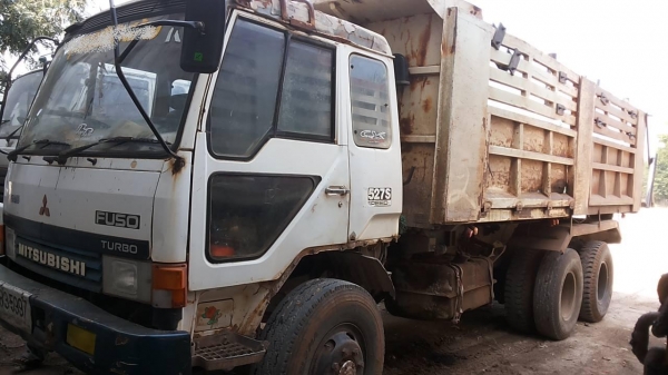 **1,030,000 บ.ต่อรอง**ขาย10ล้อ2เพลาดั๊ม"ไอ้หลงโบ" MITSU FN527M-TF4087 เครื่องเดิมเกียร์เดิม 10สปีด เครื่อง 6D16-TF4087 220แรง เครื่องดี แรงดี ช่วงล่างเบรคใหญ่ เพลาบุ๋ม คัสซีสวยเดิมไม่ปะไม่ดาม กระบะดั๊มเหล็กKAC สภาพดี ฝาข้างแผ่นหลัง2ข้างเปลี่ยนมา