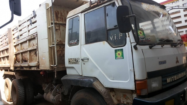 **1,030,000 บ.ต่อรอง**ขาย10ล้อ2เพลาดั๊ม"ไอ้หลงโบ" MITSU FN527M-TF4087 เครื่องเดิมเกียร์เดิม 10สปีด เครื่อง 6D16-TF4087 220แรง เครื่องดี แรงดี ช่วงล่างเบรคใหญ่ เพลาบุ๋ม คัสซีสวยเดิมไม่ปะไม่ดาม กระบะดั๊มเหล็กKAC สภาพดี ฝาข้างแผ่นหลัง2ข้างเปลี่ยนมา