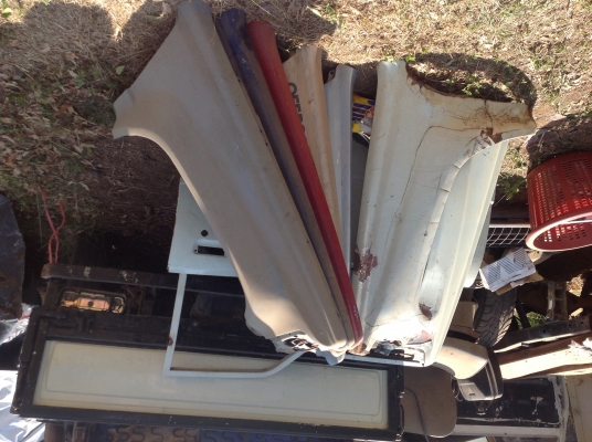 แก้มโป่งใหญ่ฮีโร่แท้ มี 8 คู่ ขายเหมาหมดครับ