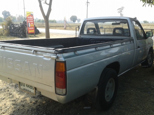 รถกระบะ นิสสันบิ๊กเอ็ม ฝาแดง 2500 รถคอกสวยเครื่องดี ปี่2540