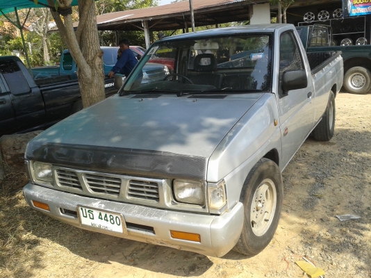 รถกระบะ นิสสันบิ๊กเอ็ม ฝาแดง 2500 รถคอกสวยเครื่องดี ปี่2540