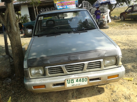 รถกระบะ นิสสันบิ๊กเอ็ม ฝาแดง 2500 รถคอกสวยเครื่องดี ปี่2540