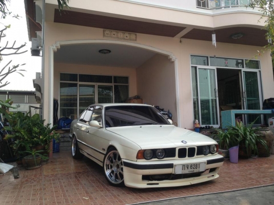 e34รถบ้านสวยเครื่อง1Jz ช่วยงล่างแน่นนิ่มขับสบาย แม๊ค18อ๊อฟลึก สีสวย หาอยู่ไม่ผิดหวังดูแลรักษาอย่างดี