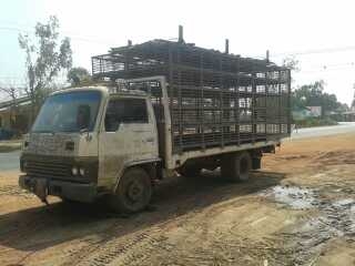 ขายหกล้อ Nissan วางเครื่อง Mitsubishi 4 สูบ 115 แรง หัวยกได้ ทะเบียนพร้อม