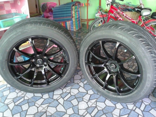 ขาย ล้อ ขอบ 18 สวยๆ ยางเหลือ อีกเยอะ คับ ไม่เคยซ้อม พร้อม อาแด็บเตอร์ 15000