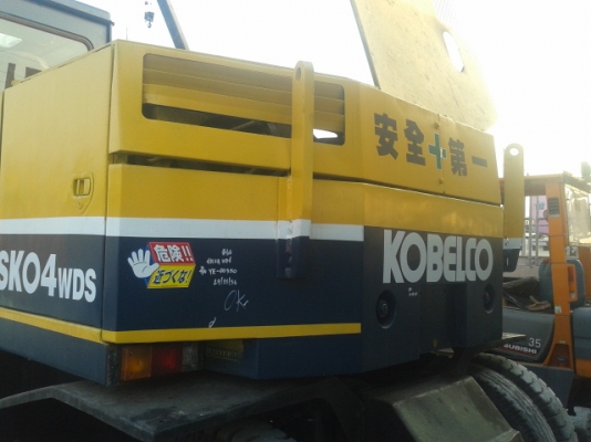 ขายด่วนรถขุดล้อยาง KOBELCO SK04WDS สภาพพร้อมใช้ ขายด่วนรถขุดล้อยาง KOBELCO SK04WDS สภาพพร้อมใช้