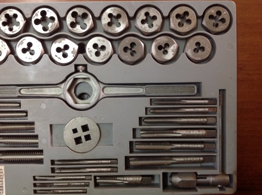 ขายชุดต๊าปเกลียวนิ้ว Vintage Craftsman 38 ชิ้น