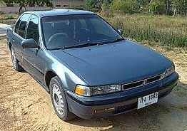 **63,000 บ.ต่อรอง**ขายรถเก๋งHONDA ACCORD 2.0 Auto โฉมตาเพชร ปี33/90 เครื่องเดิมเกียร์เดิม(ไม่ใช่หัวฉีด) เครื่องดีแน่น ไม่เคยติดแก๊ส สีสันดีล้อแม็ก ภายในสวยคอนโซลครบ แอร์ พ.พาวเวอร์ พร้อมใช้งาน ทะเบียนเต็ม เอกสารครบ ราคาต่อรองได้เด้อ พี่น้องครับ