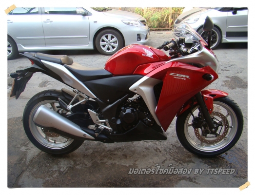 ขาย CBR 250 รถบ้านมือเดียวจดปี 54 วิ่งน้อยเครื่องเดิมสนิท ขาย CBR 250 รถบ้านมือเดียวจดปี 54 วิ่งน้อยเครื่องเดิมสนิท