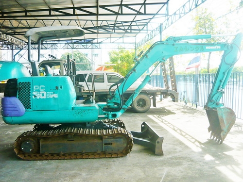 รถขุด Komatsu PC30-7 รถเก่านอก เพิ่งเหยียบถึงไทย สภาพเดิมๆ พร้อมใช้งาน