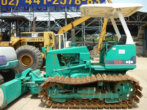 รถดันดิน Komatsu D21-6 สไลด์ได้ 6 ทิศทาง สภาพดี พร้อมใช้งาน
