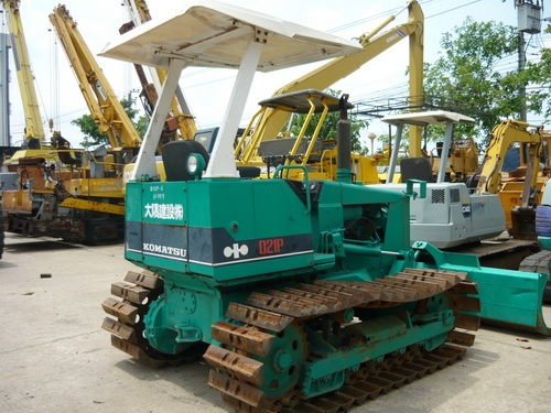 รถดันดิน Komatsu D21-6 สไลด์ได้ 6 ทิศทาง สภาพดี พร้อมใช้งาน