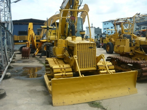 รถดันดิน Komatsu D21-5 สภาพดี พร้อมใช้งาน ราคาไไม่แพง