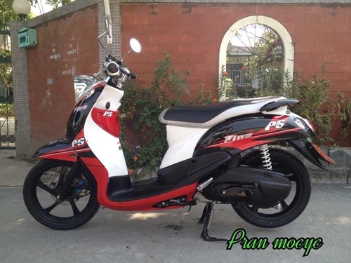 ขายyamaha fino สีดำเเดงขาว ปี2013