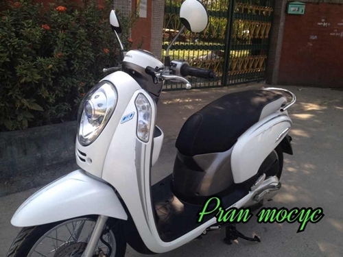 ขาย Honda scoopy-iสีขาวเทา ปี2013 ขาย Honda scoopy-iสีขาวเทา ปี2013