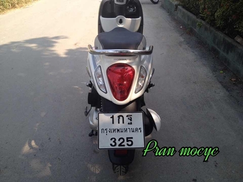 ขาย Honda scoopy-iสีขาวเทา ปี2013 ขาย Honda scoopy-iสีขาวเทา ปี2013