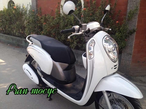 ขาย Honda scoopy-iสีขาวเทา ปี2013 ขาย Honda scoopy-iสีขาวเทา ปี2013