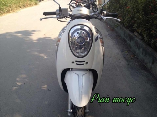 ขาย Honda scoopy-iสีขาวเทา ปี2013 ขาย Honda scoopy-iสีขาวเทา ปี2013