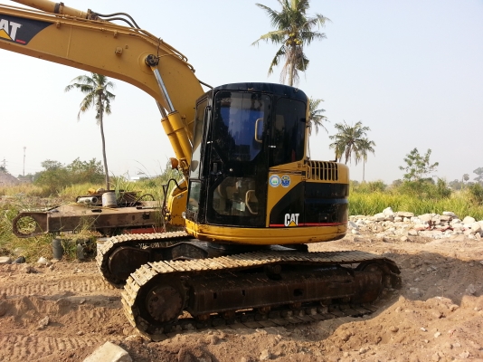 ขายด่วน CAT313B CR สภาพสวย เอกสารชุดจดทะเบียน 7xxx ช.ม ขายด่วน CAT313B CR สภาพสวย เอกสารชุดจดทะเบียน 7xxx ช.ม