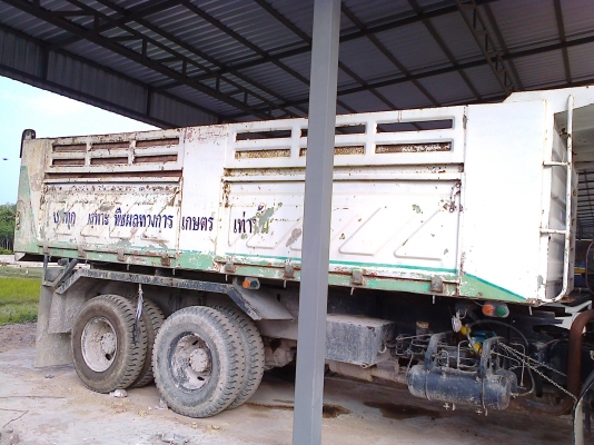 กะบะดั้มสามมิตรยาว6ม.คัสซีกว้าง86ซม. จะยกลงจากรถ สภาพดี ไม่เคยหล่น คัสซีสวย อุปกรณ์ครบชุด...