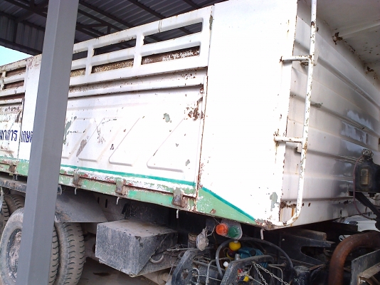 กะบะดั้มสามมิตรยาว6ม.คัสซีกว้าง86ซม. จะยกลงจากรถ สภาพดี ไม่เคยหล่น คัสซีสวย อุปกรณ์ครบชุด...