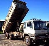 ***ขายแล้วครับขอบคุณ Truck2hand ขาย10ล้อ2เพลาดั๊มราคาเบาๆ HINO FM3MNLD M10C 240HP เครื่องเดิมเกียร์เดิม แน่นดี ช่วงล่างเดิมคัสซีดีไม่ปะไม่ดาม กระบะดั๊มเหล็กสามมิตรลอนเฉียงสภาพดีพื้นดีข้างดี หัวเก๋งดีภายในดีคอนโซลครบ แอร์ พ.พาวเวอร์ ทริฟฟี่ ครบ ยางดี10เส้น